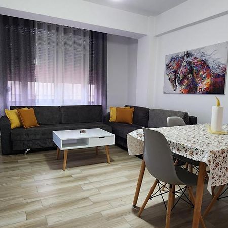 Old Town Boulevard Apartment In City Center Durres Exterior photo